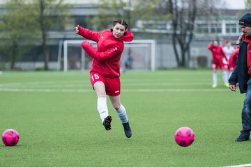 Bild 117 - wBJ SV Wahlstedt - TuS Tensfeld : Ergebnis: 0:0